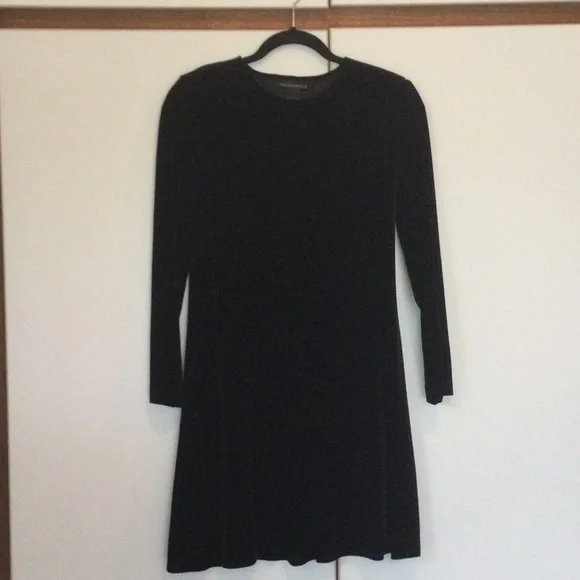 black velvet swing dress Black Velvet off the Shoulder Full Swing Dress 1950s Style Cap Sleeve  Sweetheart Neckline